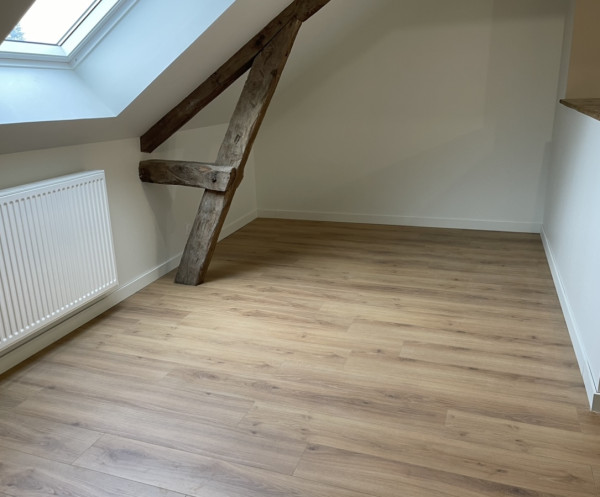 Aménagement de combles d'une maison (après) à BRETEIL